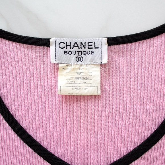 Iconic Chanel Vintage 1995 Pink 95P CropCardigan - Picture 5 of 11